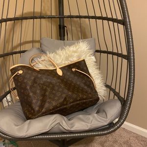 Authentic Louis Vuitton never full
